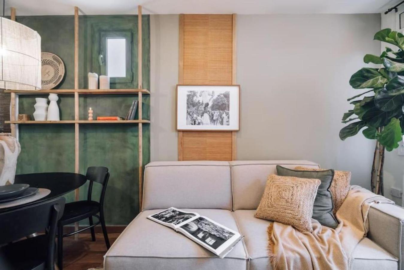 Bolia - 2 Bedroom And Terrace In Eixample Esquerra Barcelona